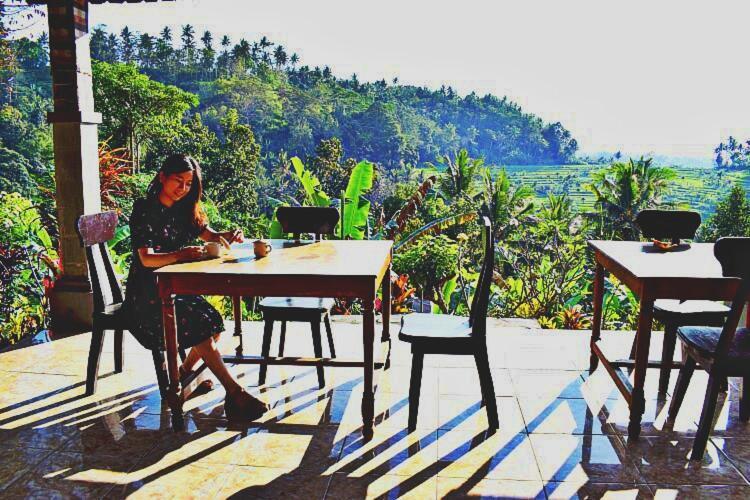 Pondok Lembah Dukuh Homestay Karangasem Amlapura Exterior foto