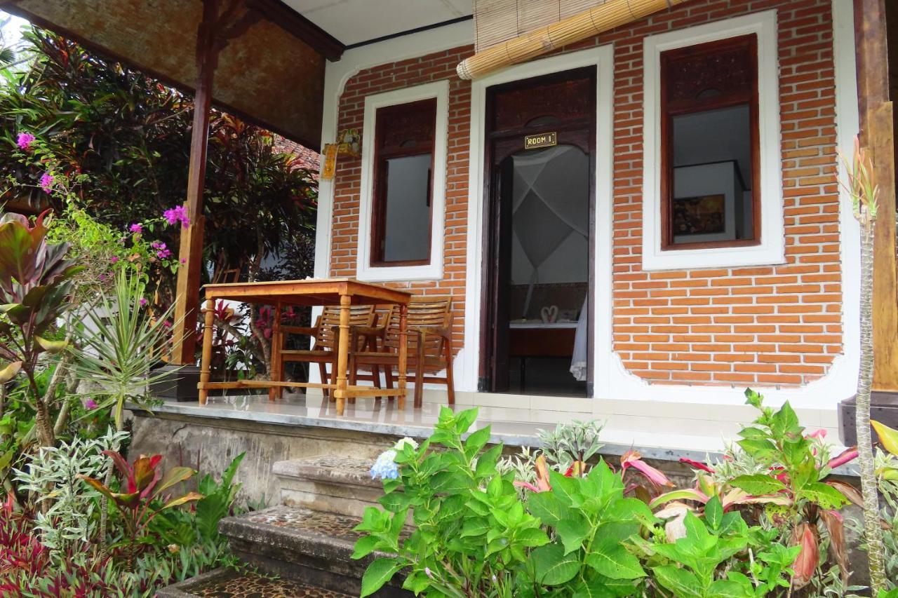 Pondok Lembah Dukuh Homestay Karangasem Amlapura Exterior foto